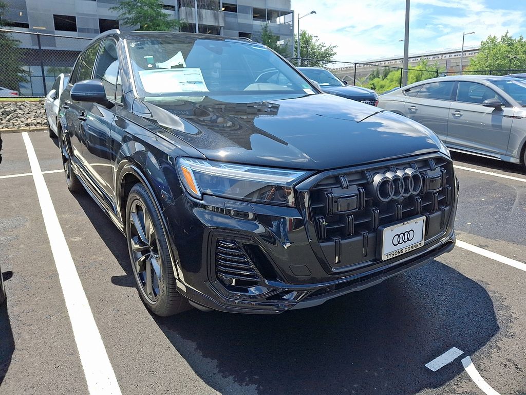Thumbnail: 2025 Audi Q7 - 3