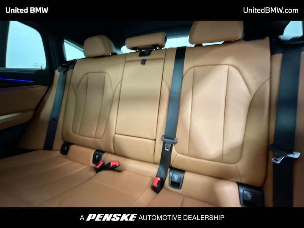 Thumbnail: 2024 BMW X4 - 21