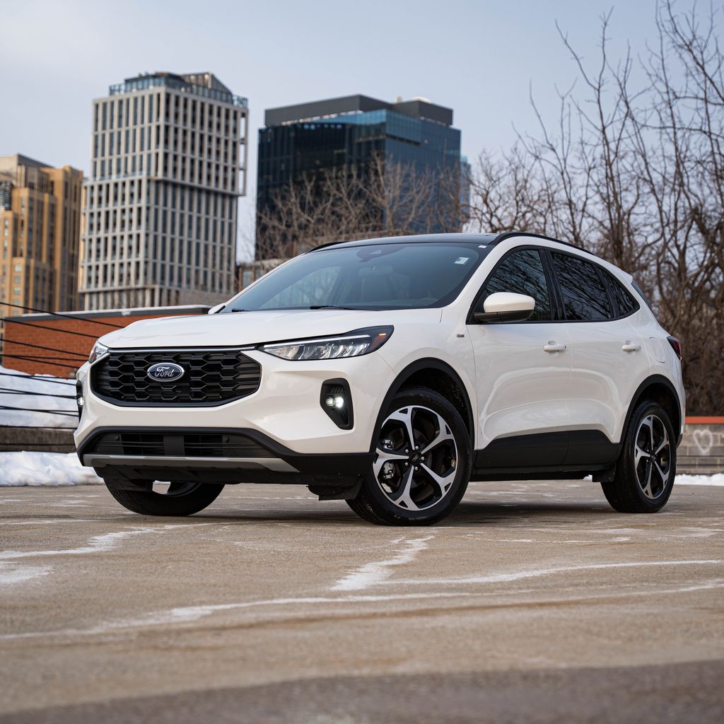 2025 Ford Escape ST-Line Select AWD