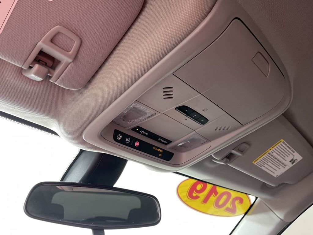 Thumbnail: 2019 Chevrolet Equinox - 25