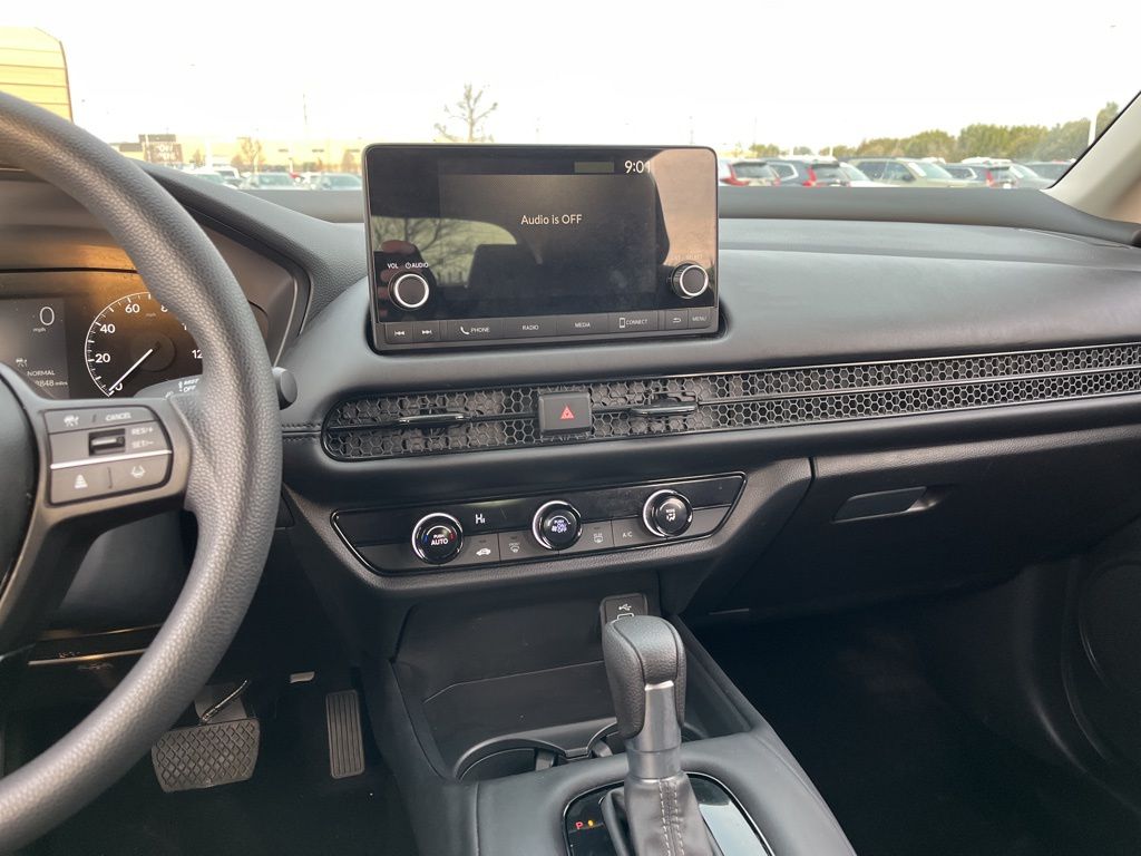 Thumbnail: 2025 Honda HR-V - 16