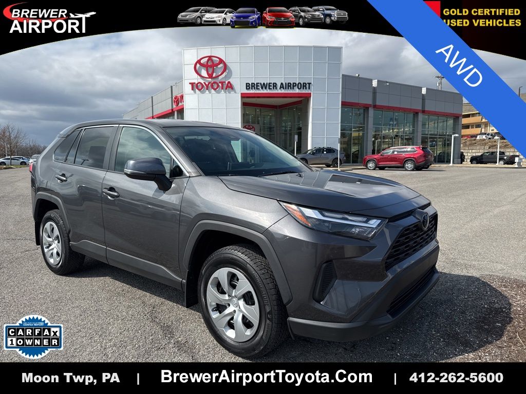2023 Toyota RAV4 LE