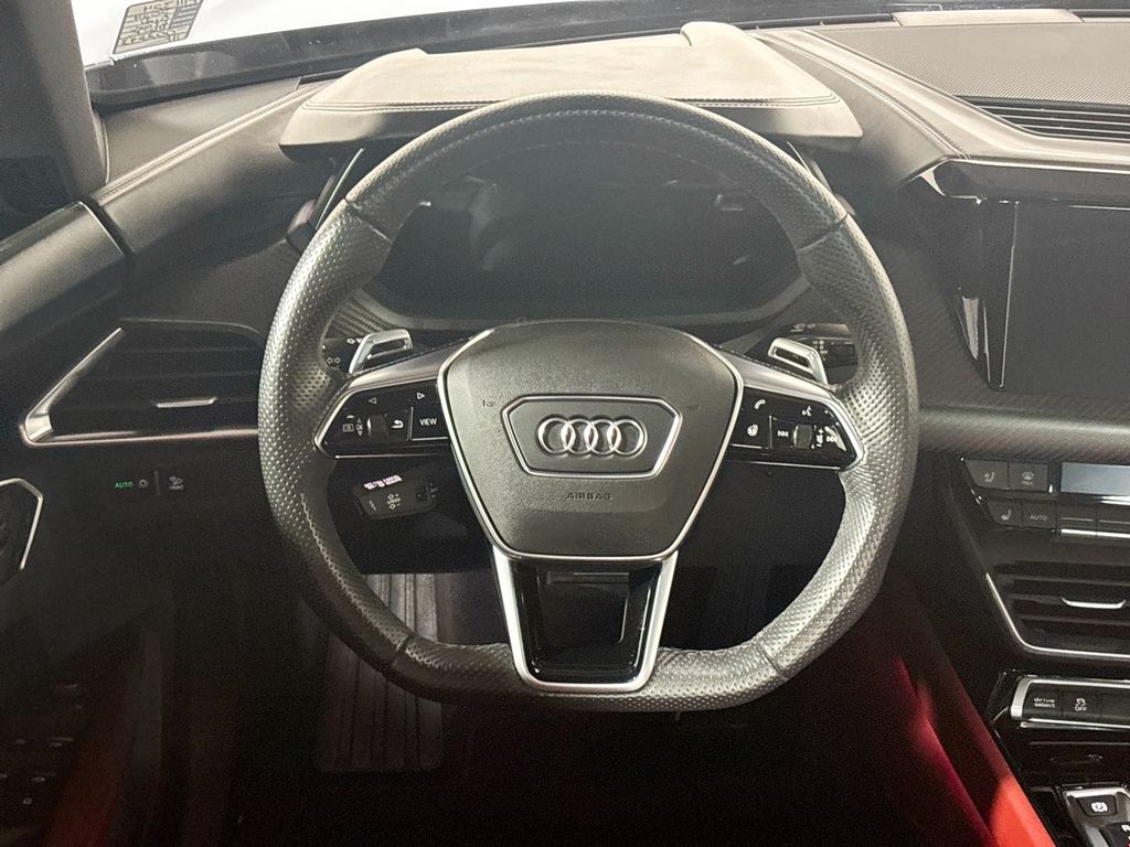 2024 Audi e-tron GT Premium Plus