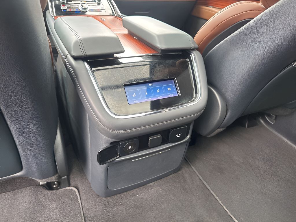 Used Car 2024 Lincoln Navigator  Utility L Reserve Four Wheel Drive For Sale Under $80,000 In Austin, Texas