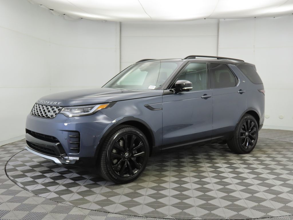Thumbnail: 2026 Land Rover Discovery - 1