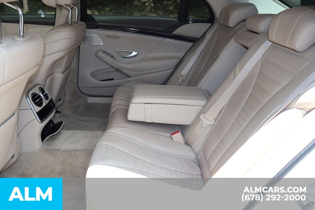 Used 2020 White Mercedes-Benz S 560 image 18