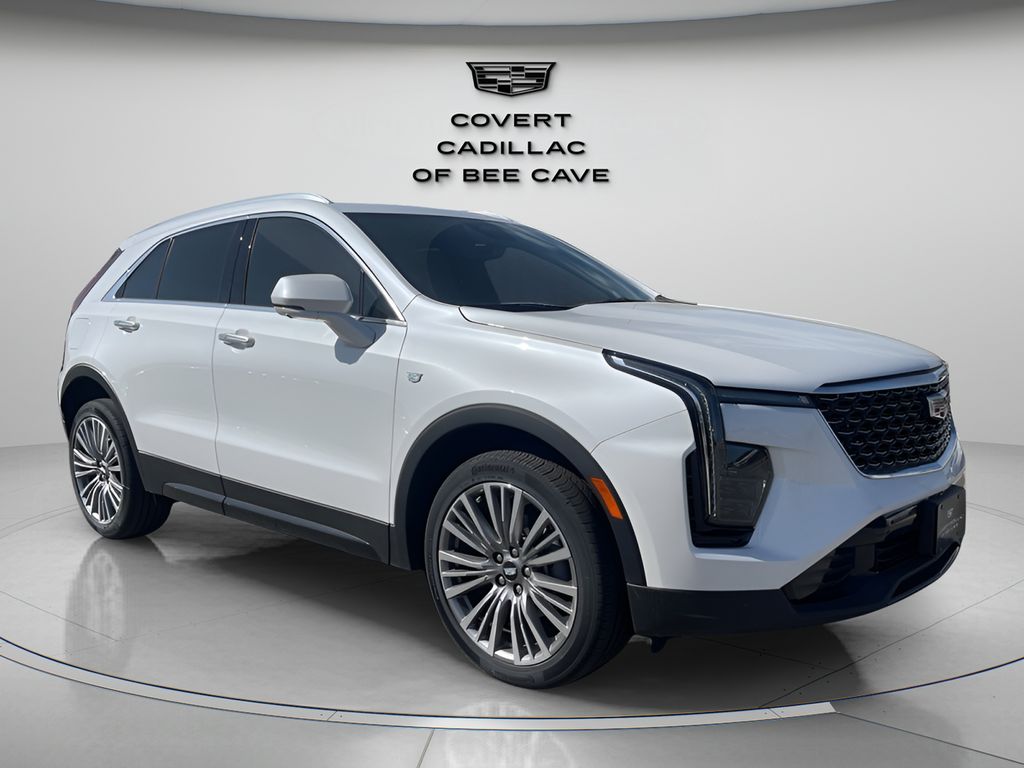2025 Cadillac XT4 Premium Luxury