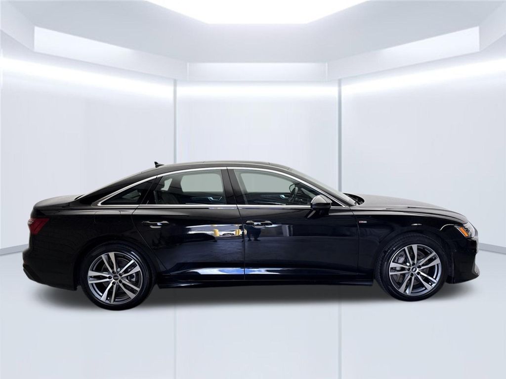 Thumbnail: 2021 Audi A6 - 9