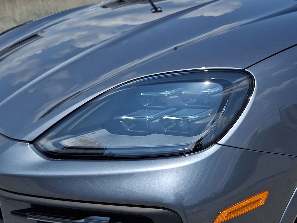 Thumbnail: 2026 Porsche Cayenne - 11