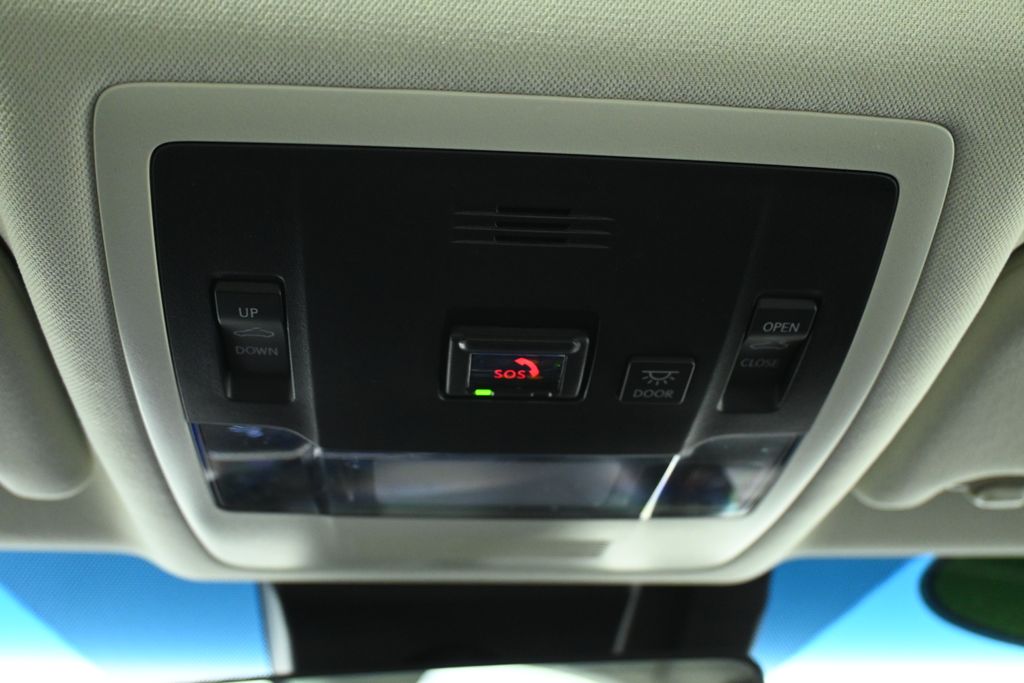 Thumbnail: 2023 Lexus ES - 21