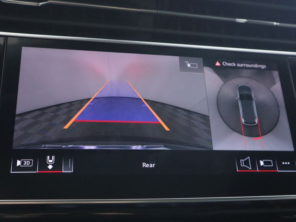 Thumbnail: 2026 Audi Q7 - 18