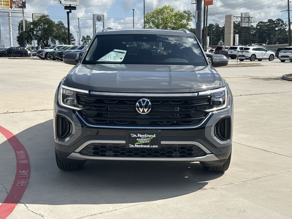 2026 Volkswagen Atlas Cross Sport 2.0T SE w/Technology Gray at DeMontrond Auto Country