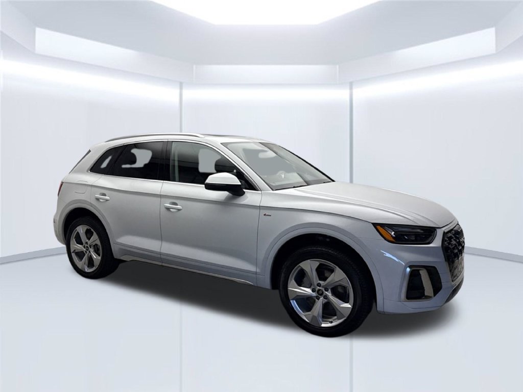 Thumbnail: 2023 Audi Q5 - 12