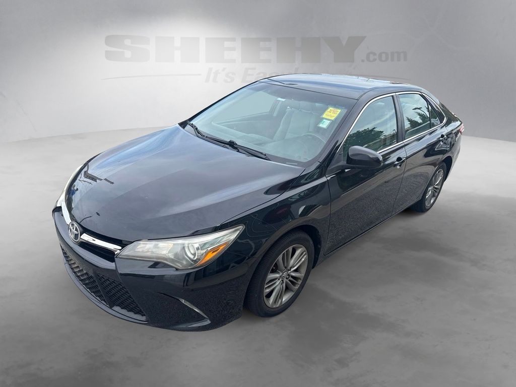 Used 2016 Black Toyota SE image 14