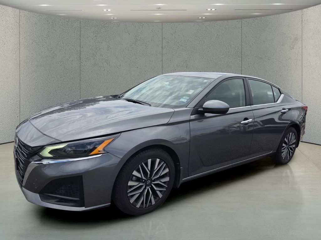 2024 Nissan Altima