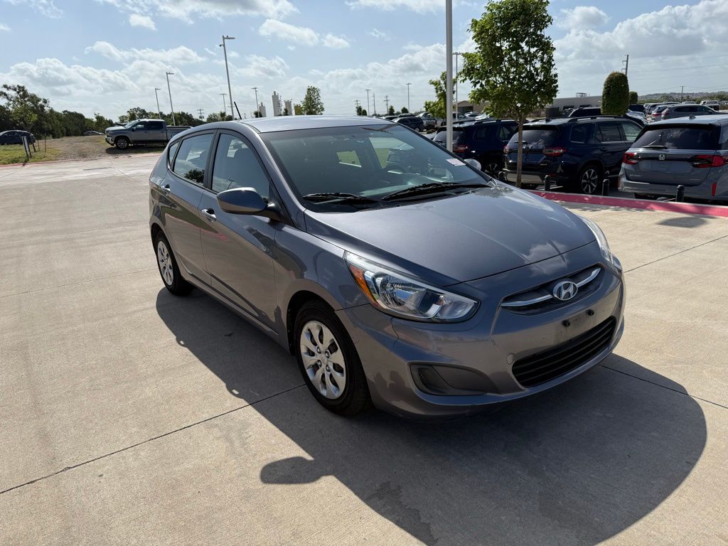 Thumbnail: 2016 Hyundai Accent - 2
