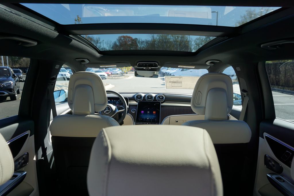 Thumbnail: 2026 Mercedes-Benz GLC - 19