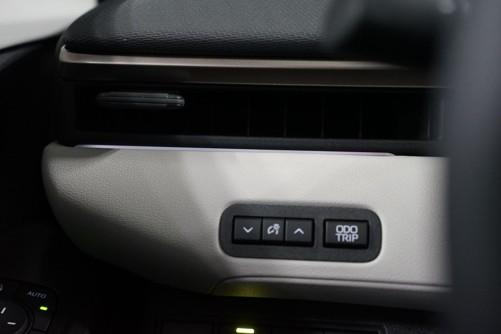 Thumbnail: 2026 Toyota bZ - 25