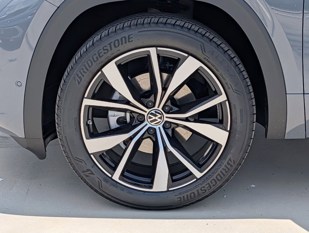 2026 Volkswagen Atlas 2.0T SEL Premium R-Line - 8