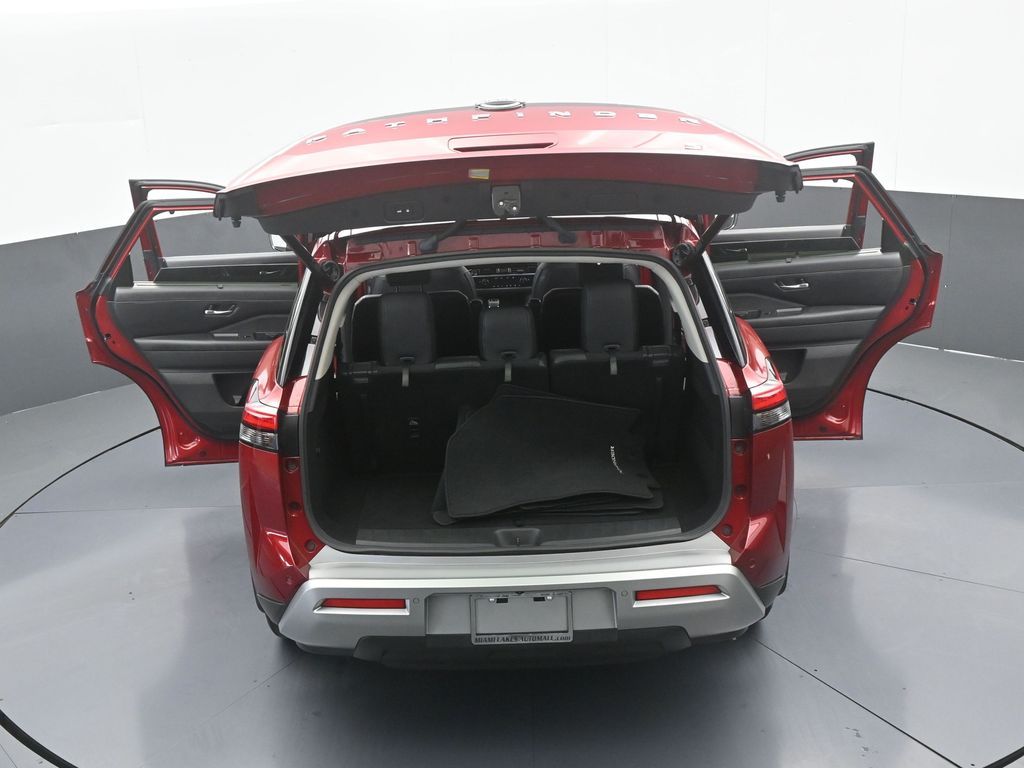 Used 2024 Scarlet Ember Nissan SL image 81