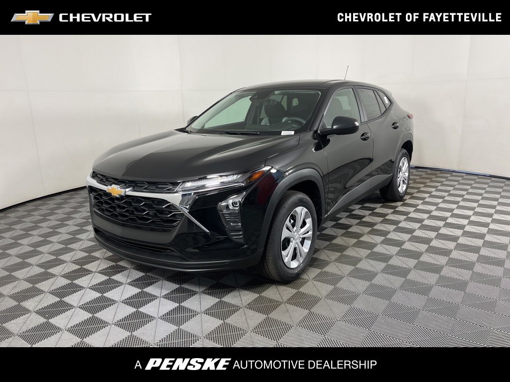 Thumbnail: 2026 Chevrolet Trax - 1