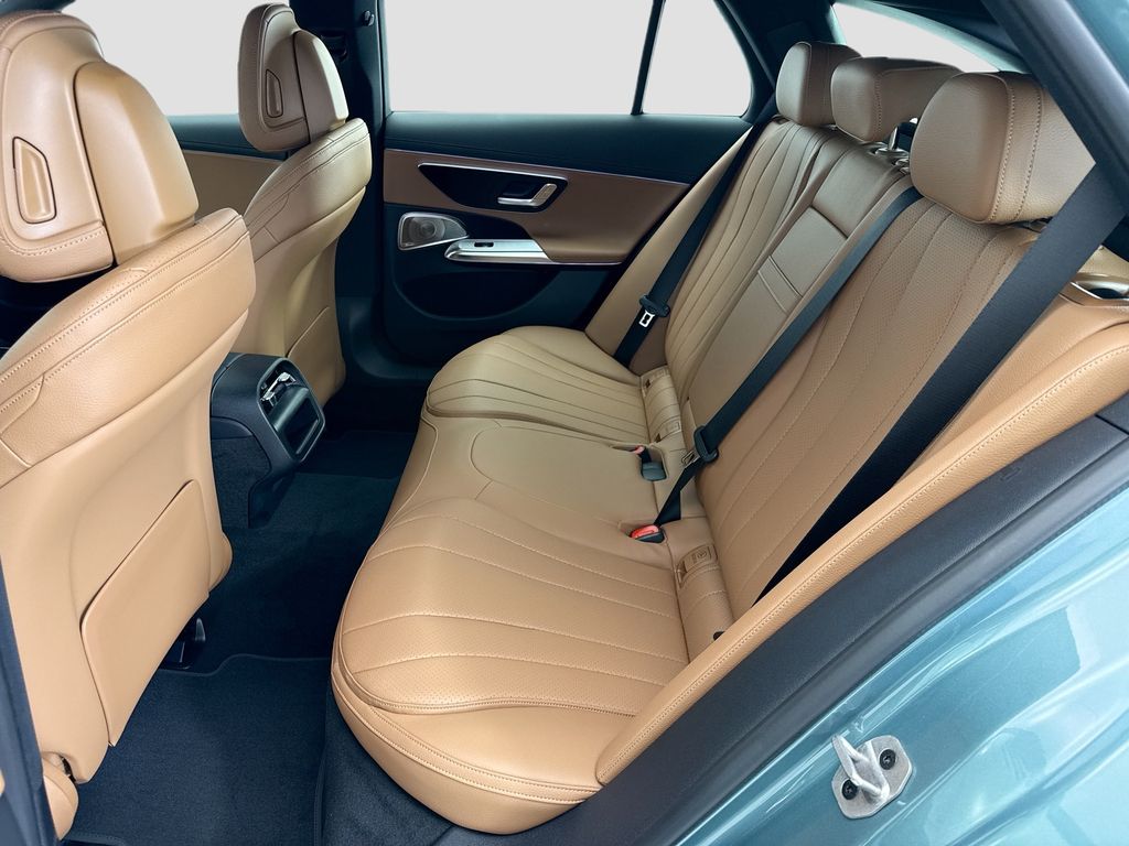 Thumbnail: 2026 Mercedes-Benz E-Class - 20