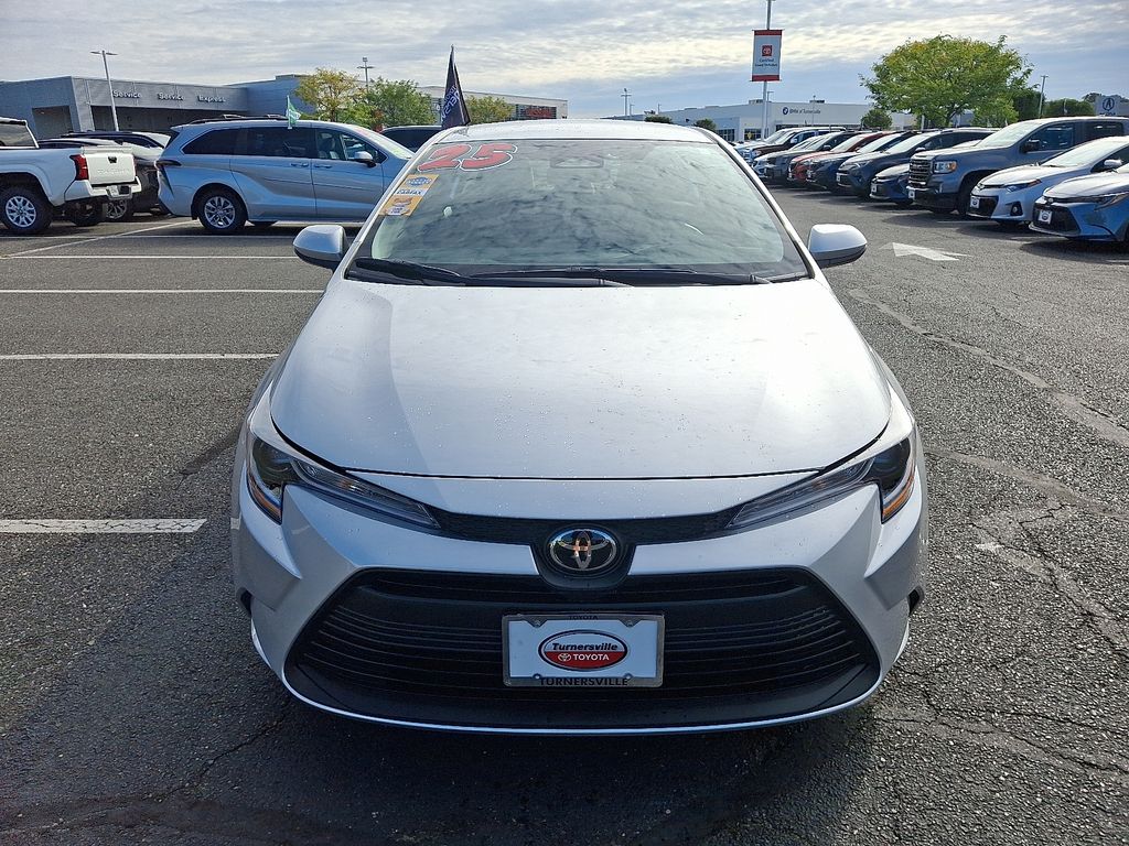 Thumbnail: 2025 Toyota Corolla - 2