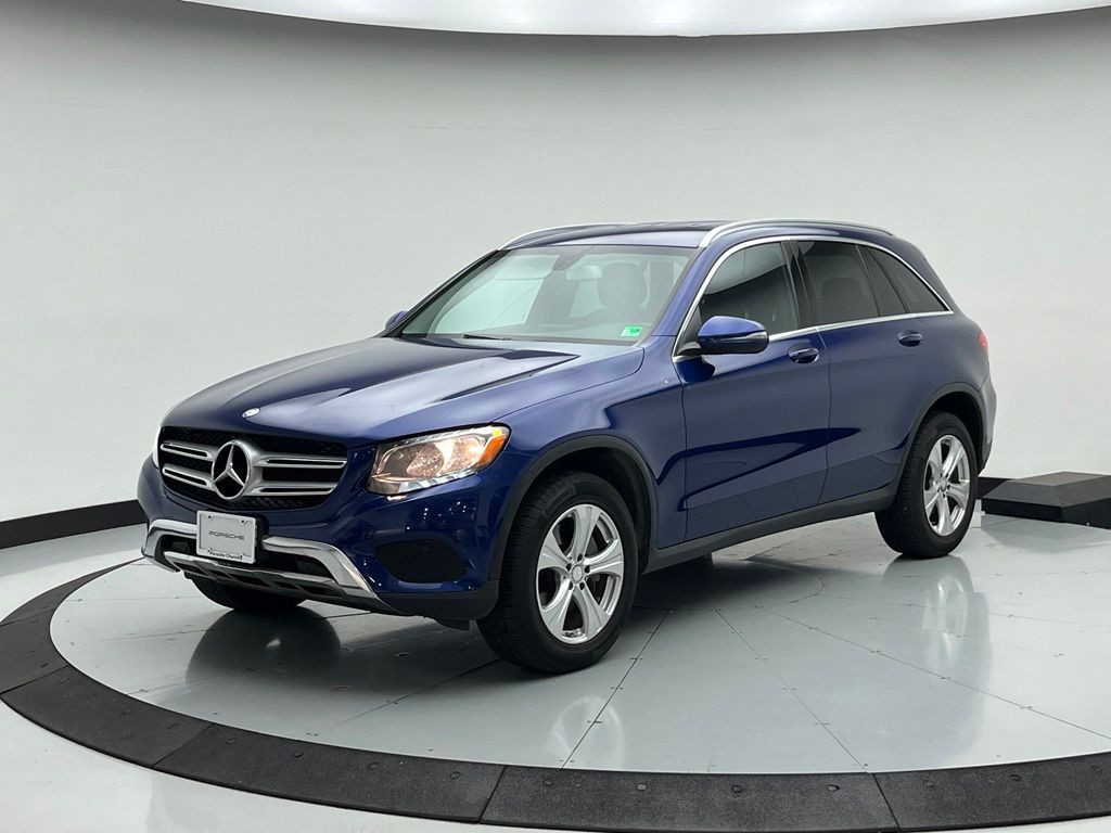 2017 Mercedes-Benz GLC 300 -
                  Chantilly, VA