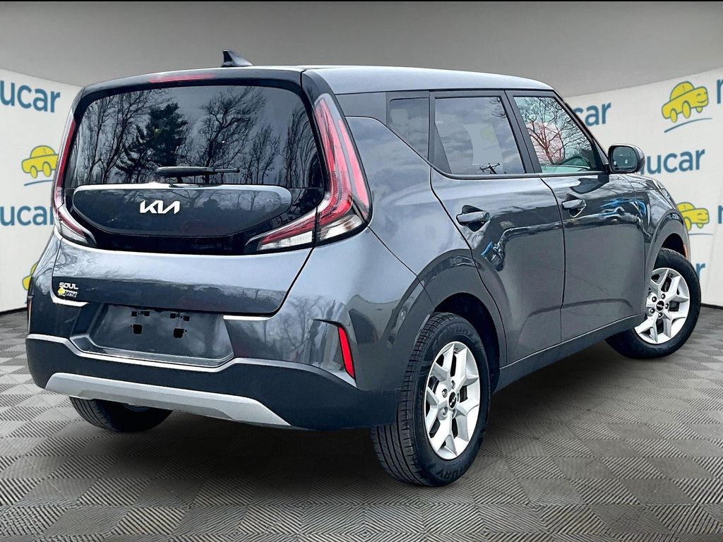 2023 Kia Soul — photo 13