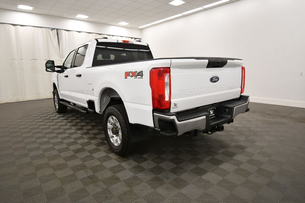 Used 2024 Ford F-350SD Truck