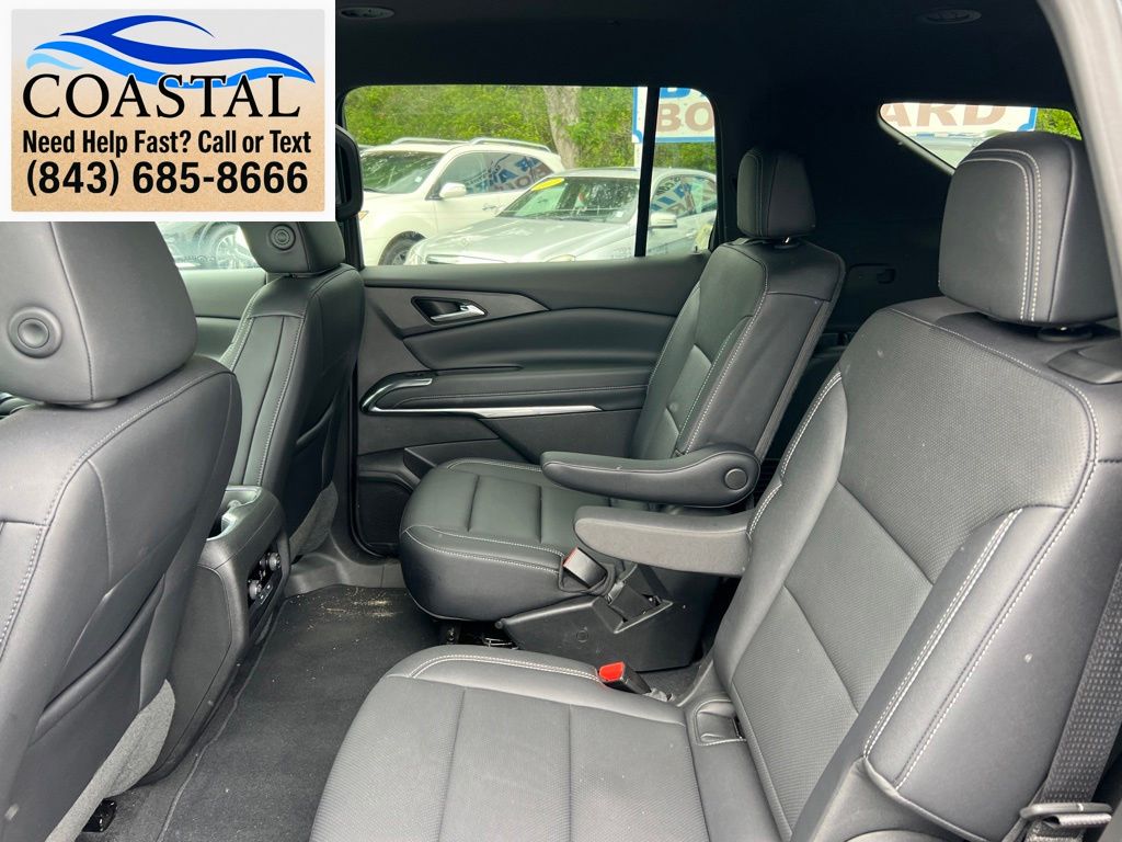 2025 Chevrolet Traverse LT Black at Bob Mills Chevrolet