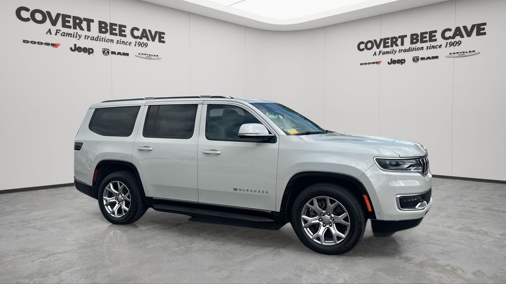 Used 2022 White Jeep Series II image 12