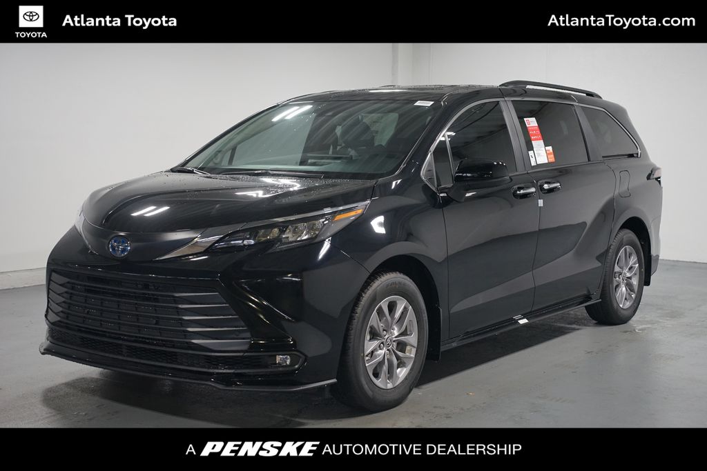 Thumbnail: 2025 Toyota Sienna - 1