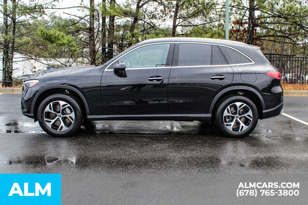 Used 2026 Black Mercedes-Benz GLC 350e image 7