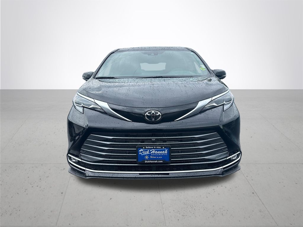 2026 Toyota Sienna Platinum