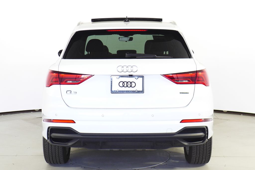 Thumbnail: 2023 Audi Q3 - 8