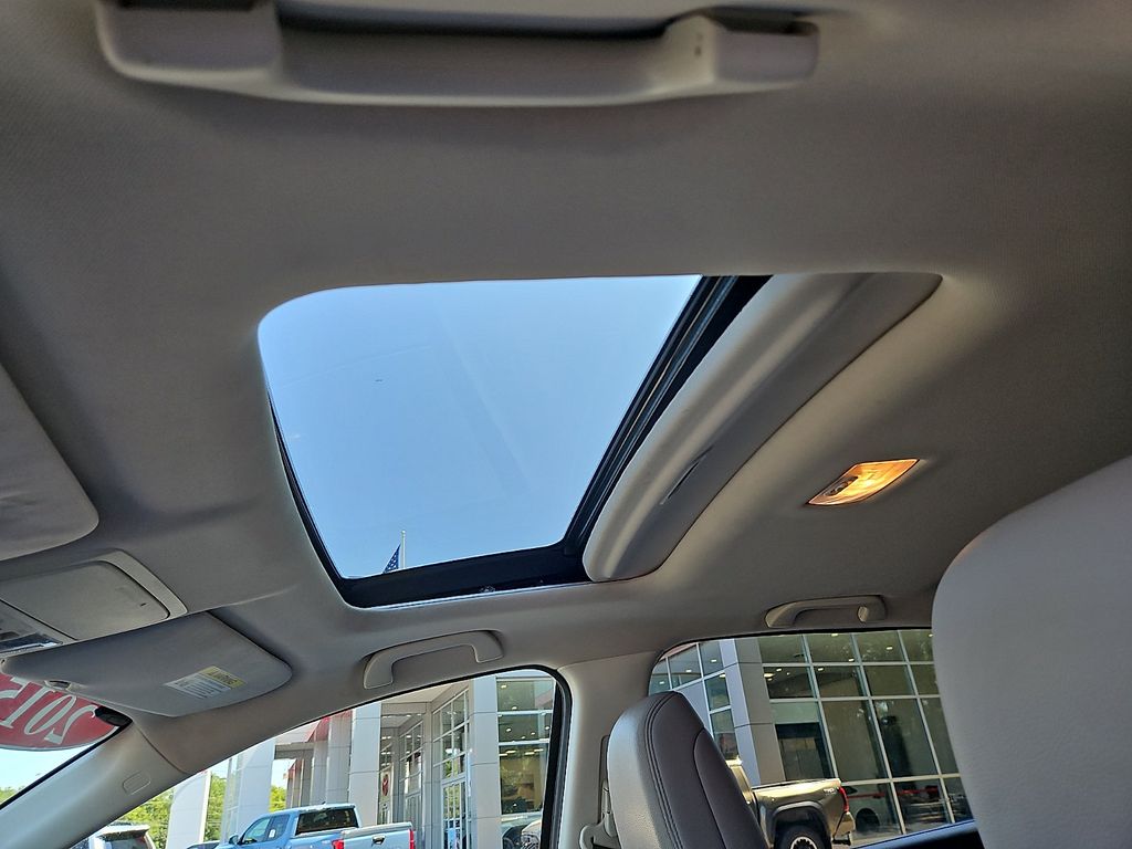 Thumbnail: 2015 Honda CR-V - 15