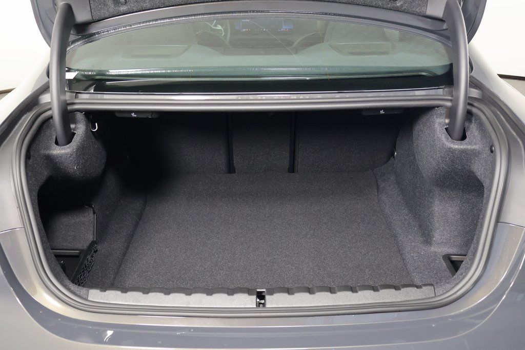 Thumbnail: 2026 BMW 4 Series - 8