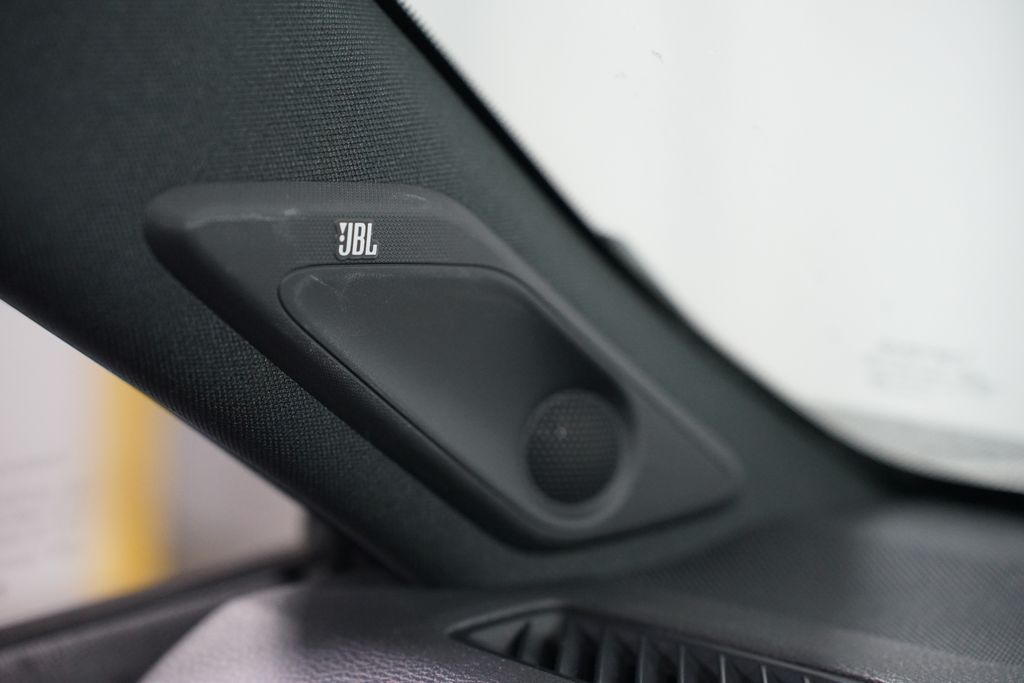 Thumbnail: 2025 Toyota RAV4 - 28