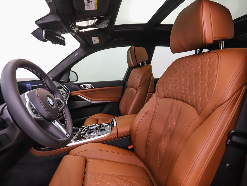 Thumbnail: 2026 BMW X7 - 11