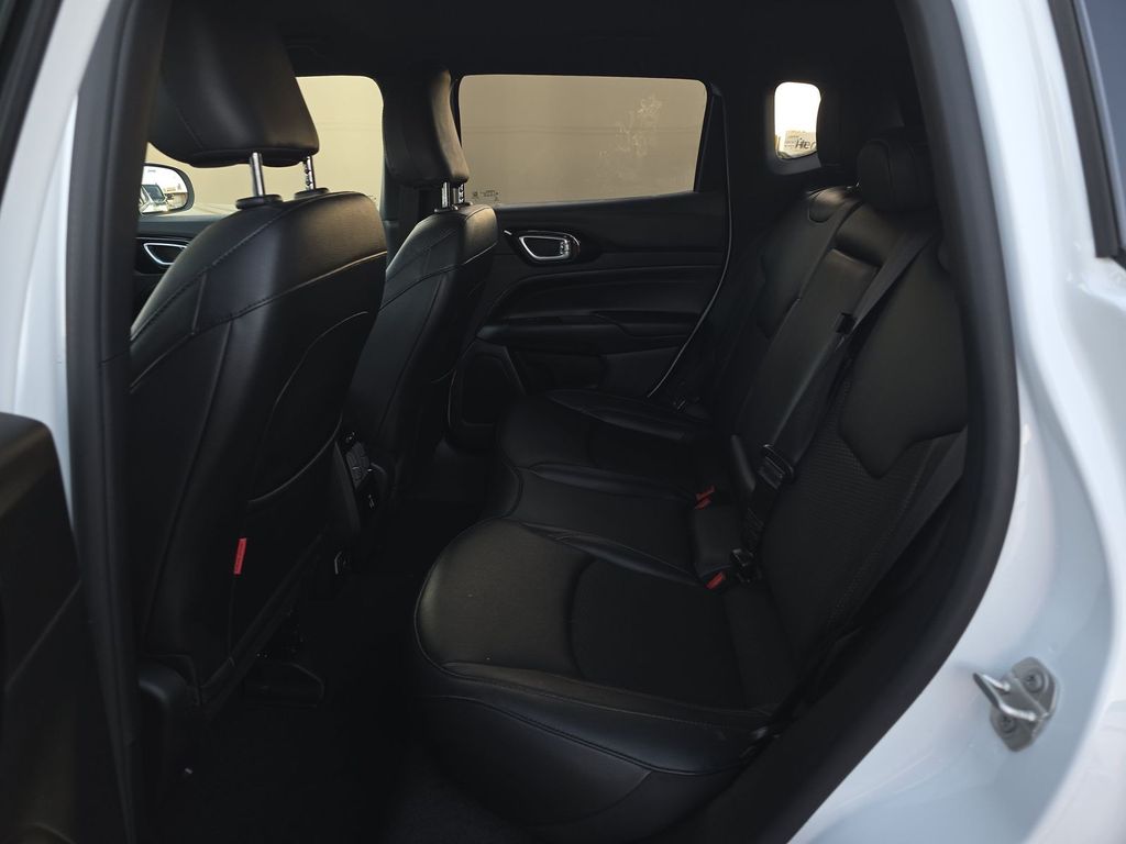 2024 Bright White Clearcoat Jeep Compass Trailhawk 4X4 SUV