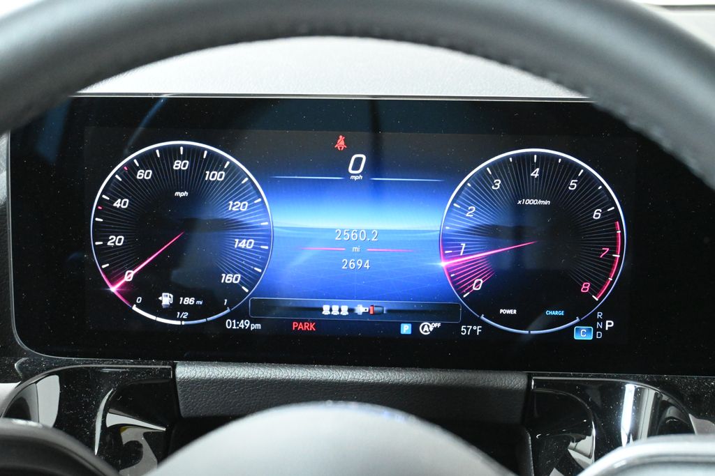 2025 Mercedes-Benz GLA 250 4MATIC 18