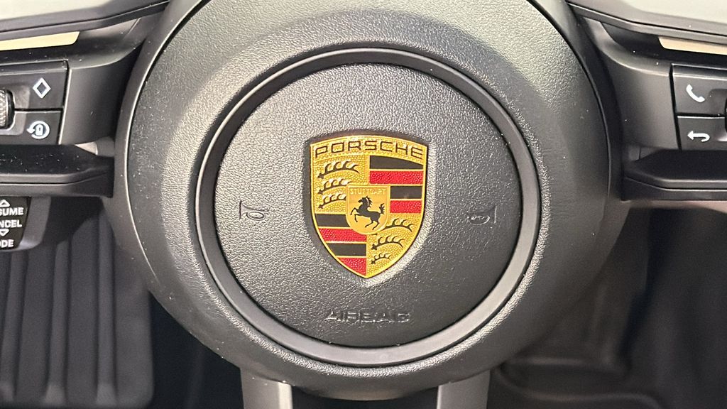 2021 Porsche Taycan  16