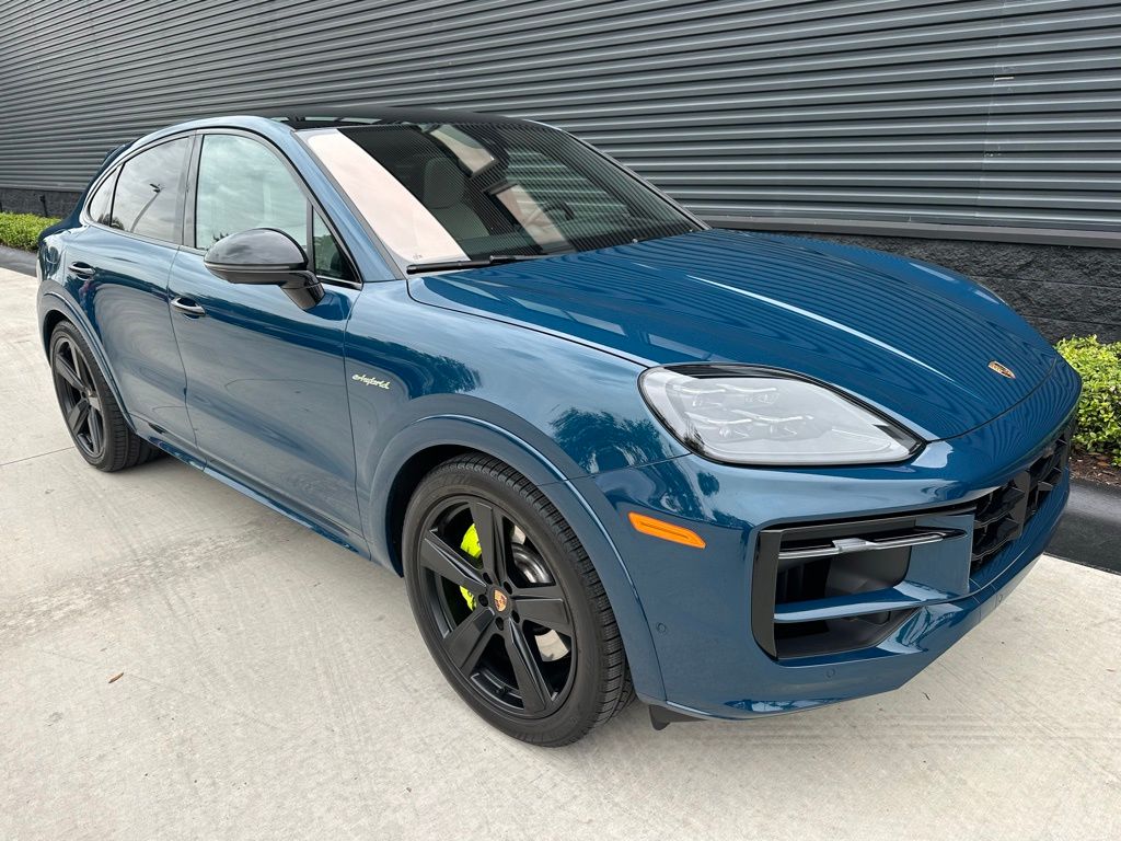 Thumbnail: 2025 Porsche  - 11