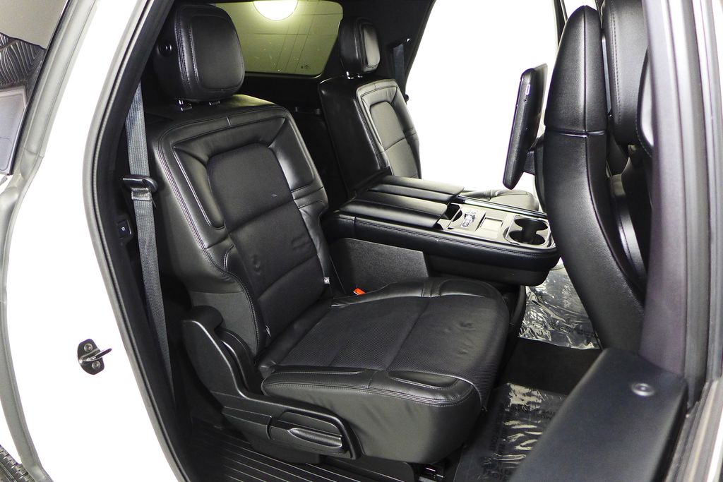 Thumbnail: 2019 Lincoln Navigator - 20