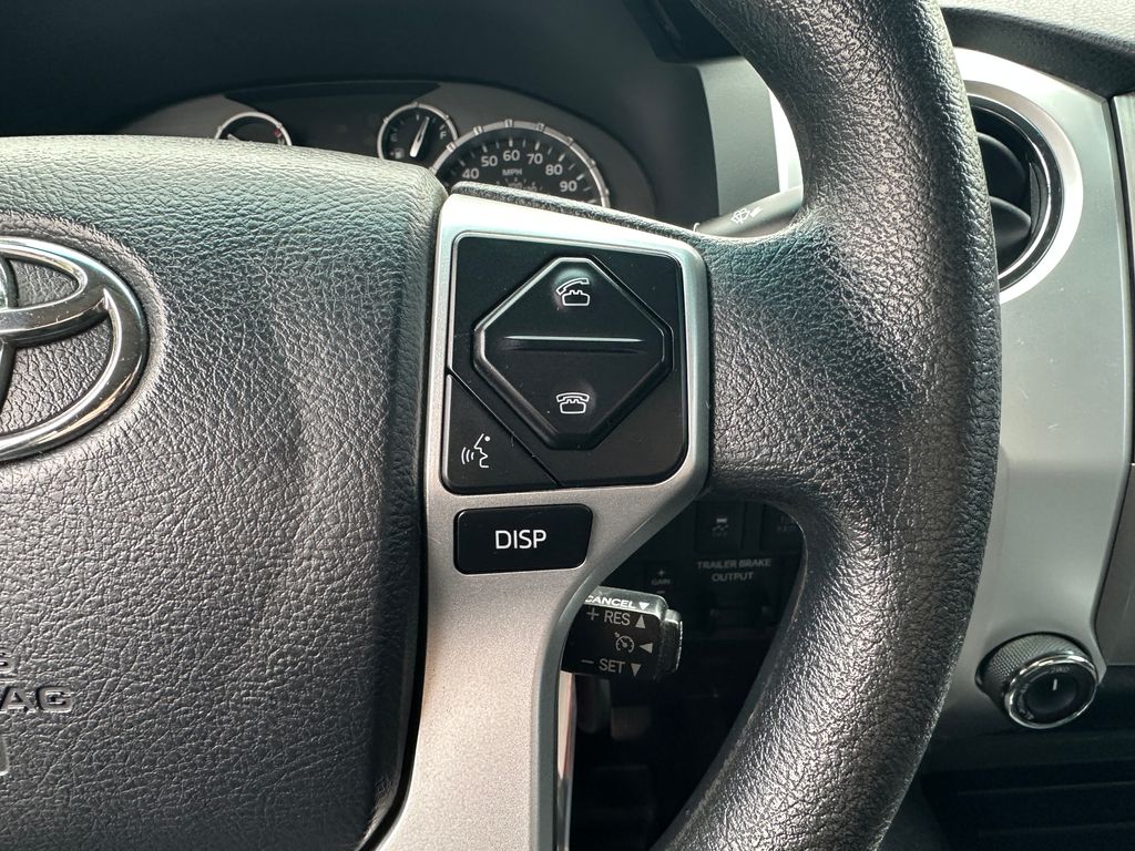 2017 Toyota Tundra SR5