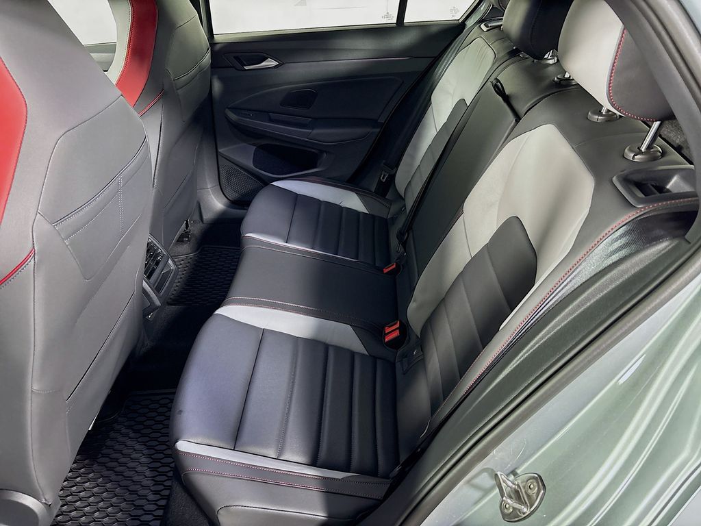 2025 Volkswagen Golf GTI 2.0T SE