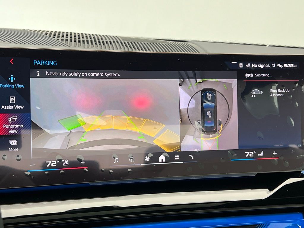 2025 BMW i5 M60 15