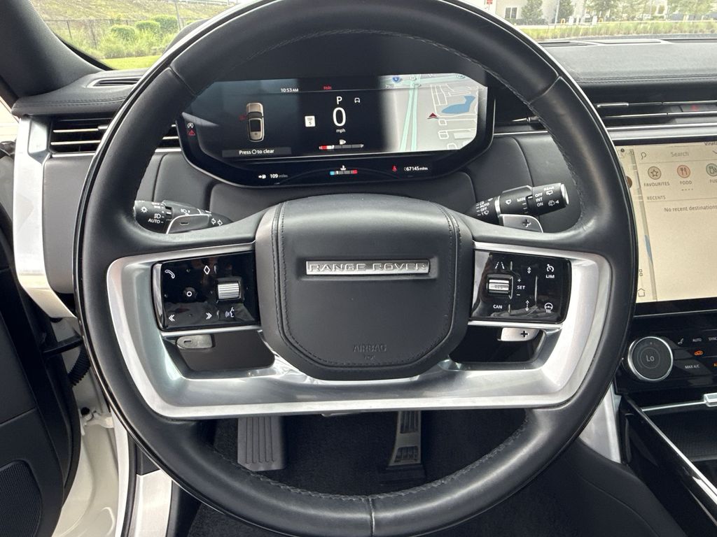 Thumbnail: 2023 Land Rover Range Rover - 21