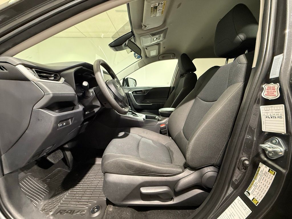 Thumbnail: 2024 Toyota RAV4 - 13